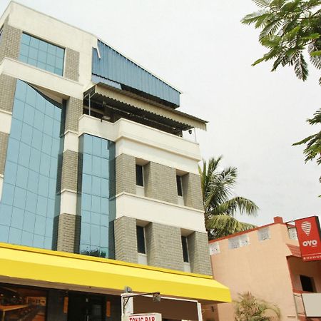 Oyo 968 Hotel Poigai Chennai Esterno foto