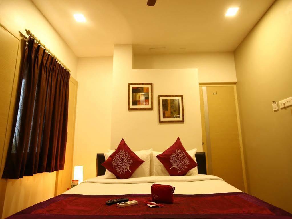 Oyo 968 Hotel Poigai Chennai Esterno foto