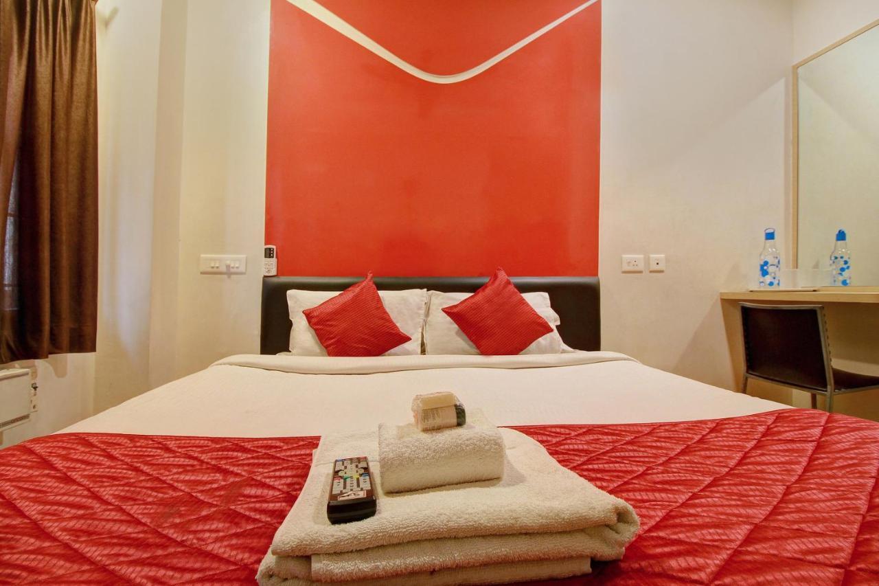 Oyo 968 Hotel Poigai Chennai Esterno foto